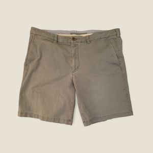 LL Bean Shorts Mens Size 40W Olive Green Chino Khaki Pocket Casual Cotton